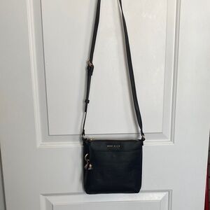 Anne Klein Elegant Black Crossbody Bag